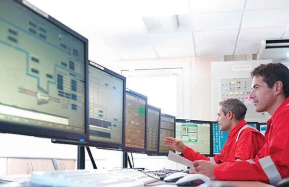 Data integrity and uptime are essential for operating in complex networks. 