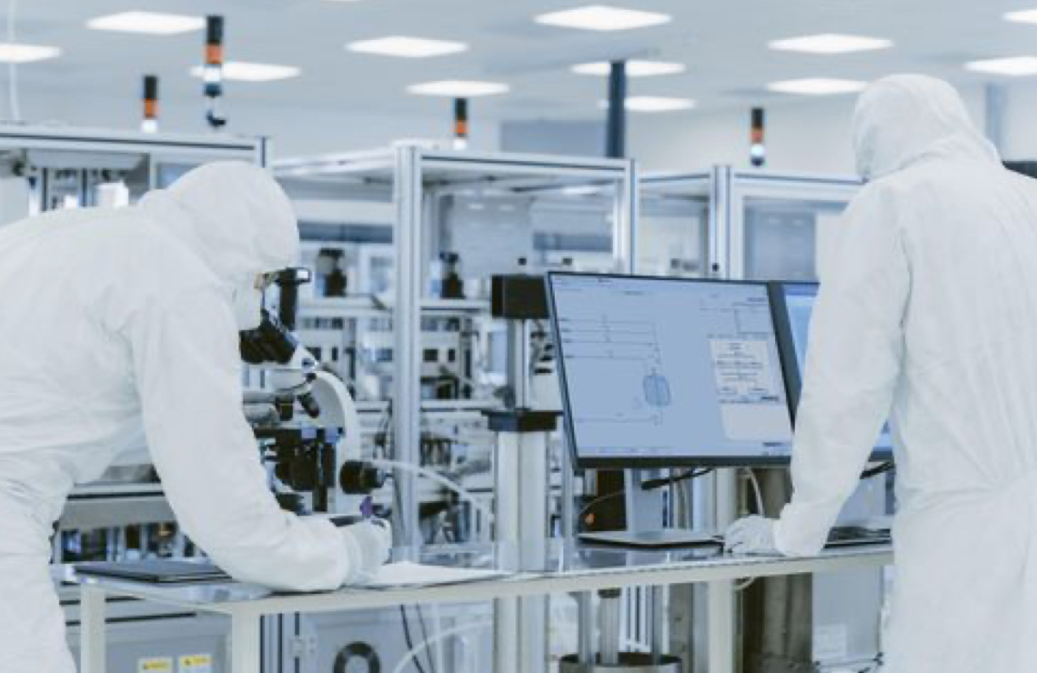 Reduce Risk and Ensure Regulatory Compliance Reduce Risk and Ensure Regulatory Compliance